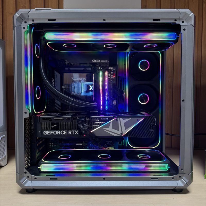 《金铭精品电脑》9800X3D+5070 32+1T 乔思伯海景房-铭成电脑DIY